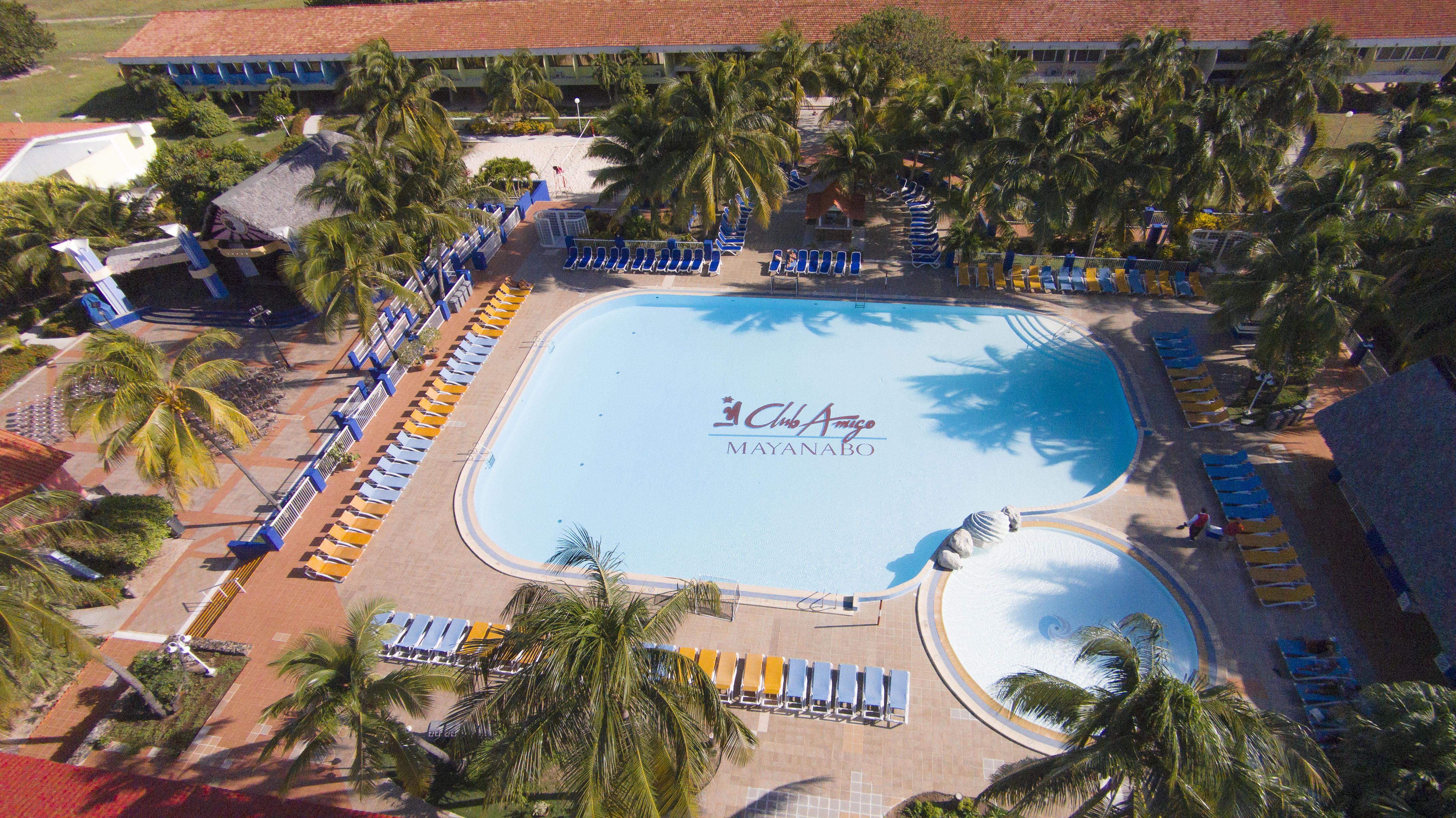 Hotel Club Amigo Mayanabo à Playa Santa Lucia Extérieur photo