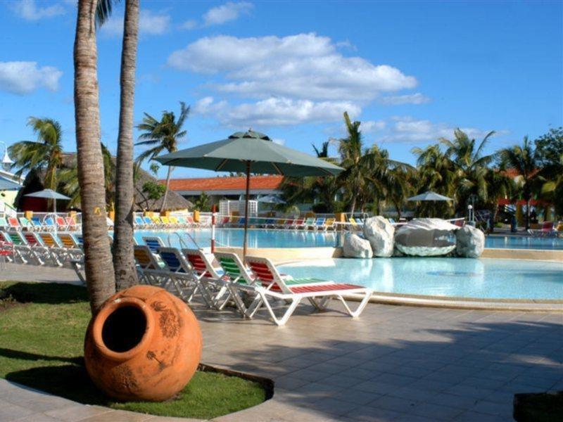 Hotel Club Amigo Mayanabo à Playa Santa Lucia Extérieur photo